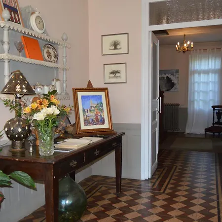 Bed and Breakfast La Vieille Distillerie Le Tâtre