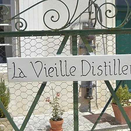 La Vieille Distillerie ベッド・アンド・ブレックファスト